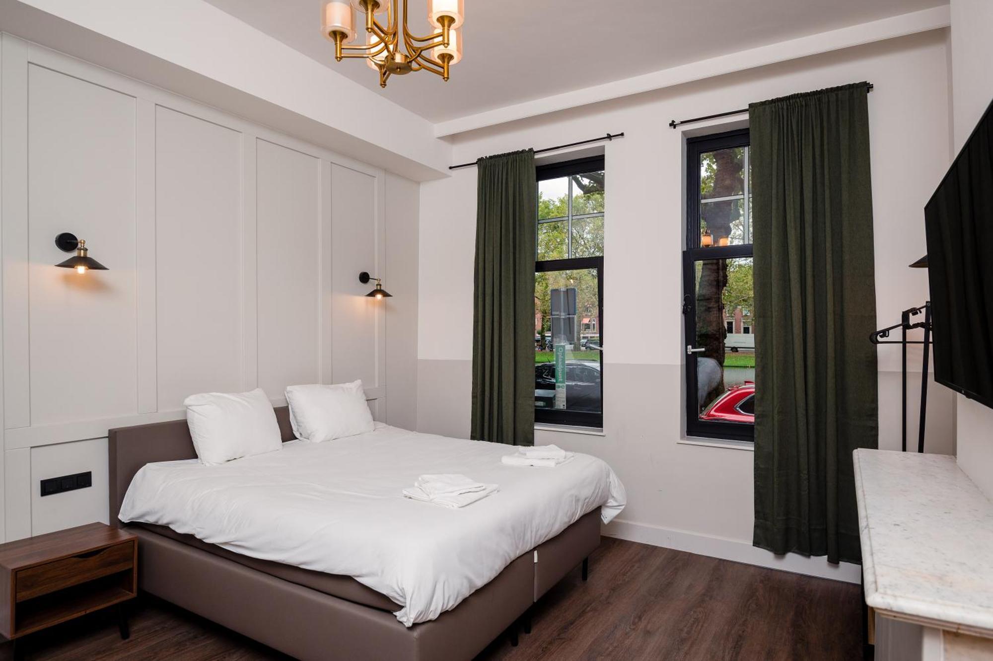 Mr.Lewis Rotterdam Hotel Ngoại thất bức ảnh