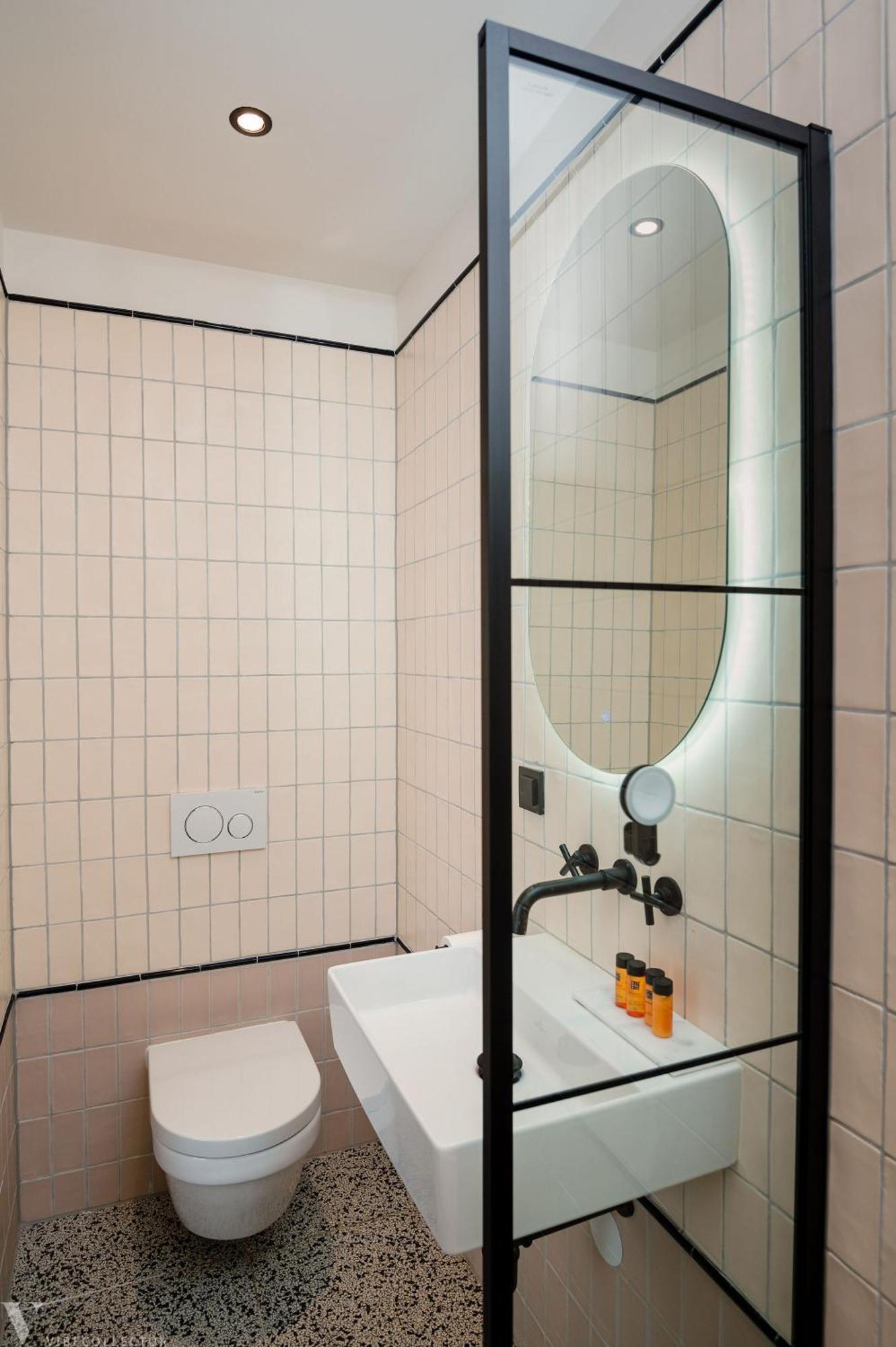 Mr.Lewis Rotterdam Hotel Ngoại thất bức ảnh